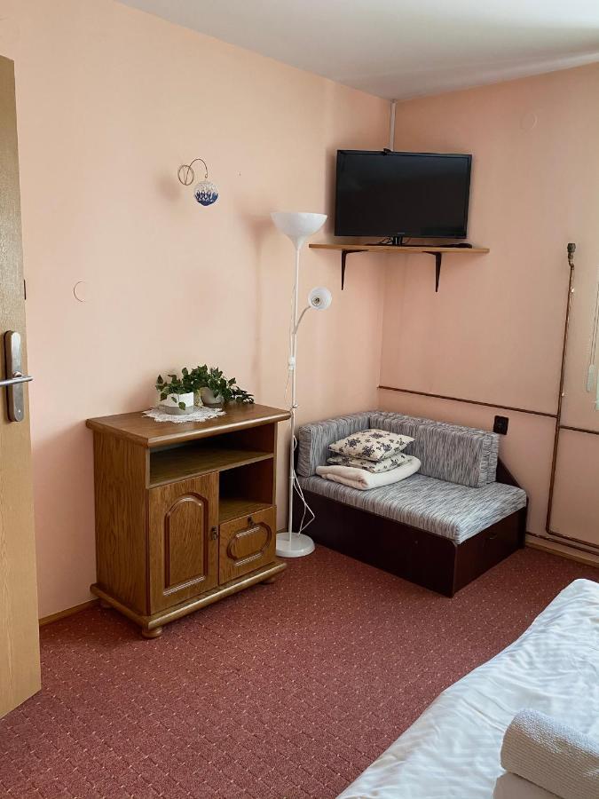 Pokoje Gościnne Pod Jaworem Białka Tatrzańska Zewnętrze zdjęcie